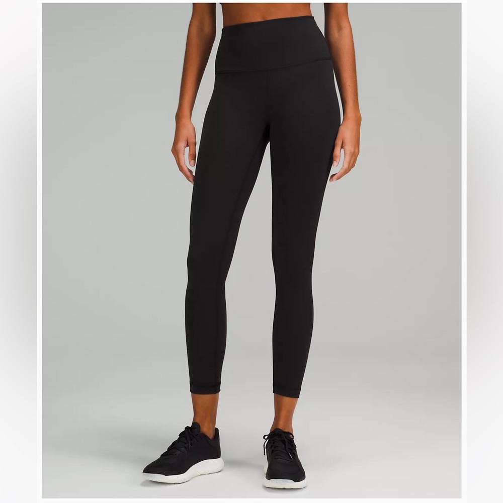 Lululemon Leggings - Black Wunder Train High-Rise Tight 25" - Size 0